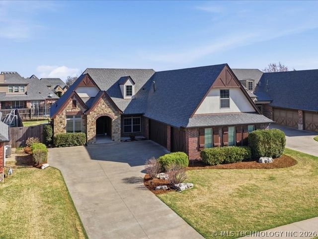 307 W 128th Street S, Jenks, OK 74037
