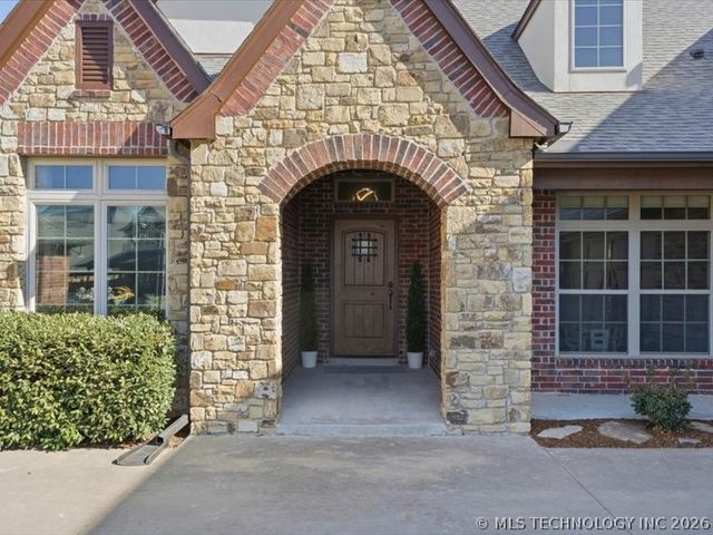 307 W 128th Street S, Jenks, OK 74037