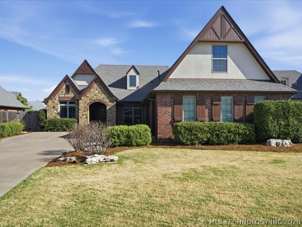 307 W 128th Street S, Jenks, OK 74037