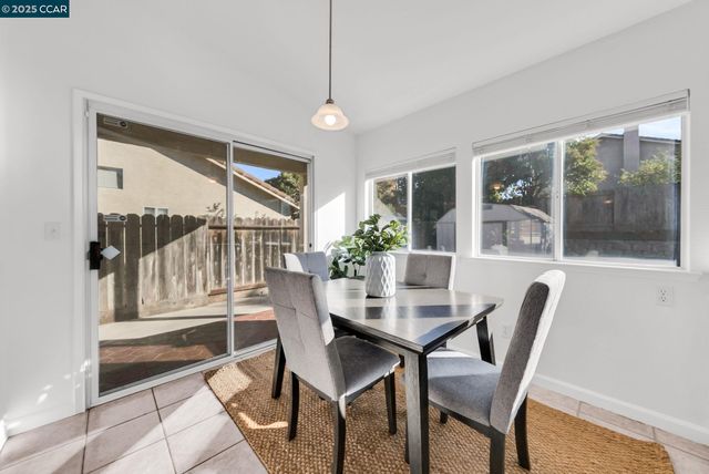 1971 Glarner St, Hollister, CA 95023