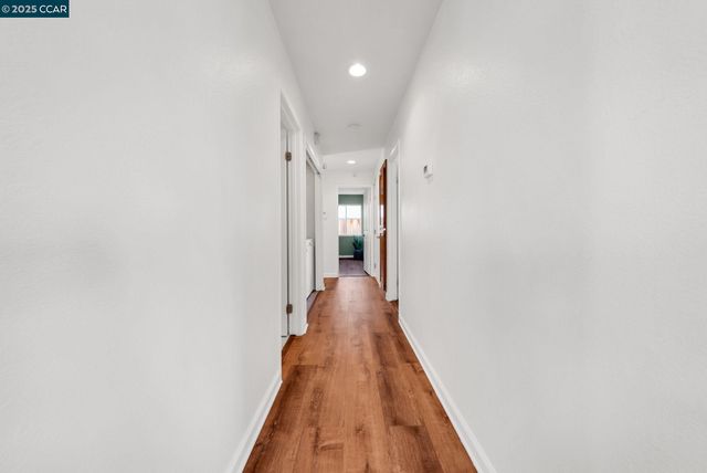 1971 Glarner St, Hollister, CA 95023