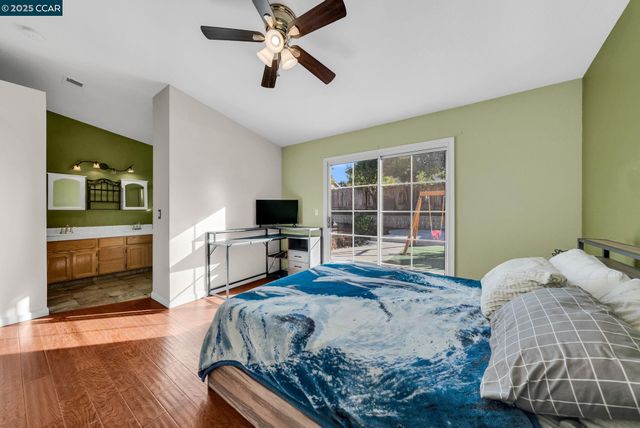 1971 Glarner St, Hollister, CA 95023