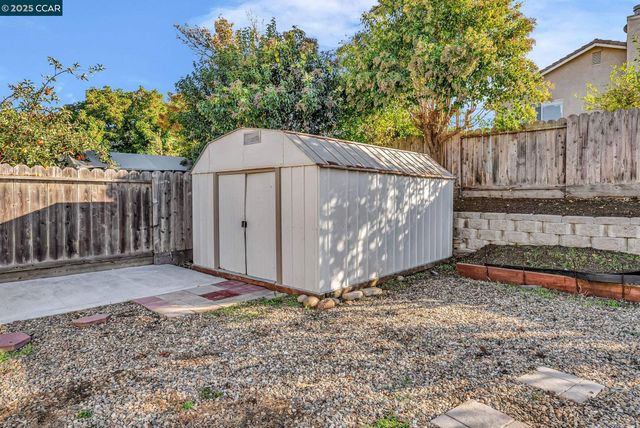 1971 Glarner St, Hollister, CA 95023