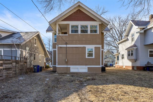 1410 7th Avenue SE, Cedar Rapids, IA 52403