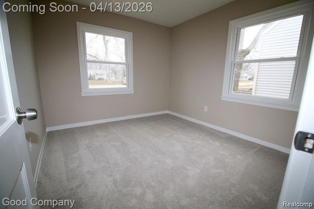 22859 Almond Avenue, Eastpointe, MI 48021