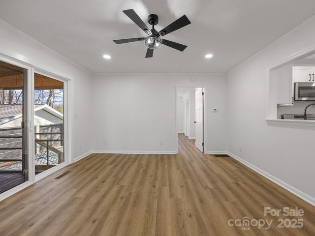 815 Peniel Road, Columbus, NC 28722