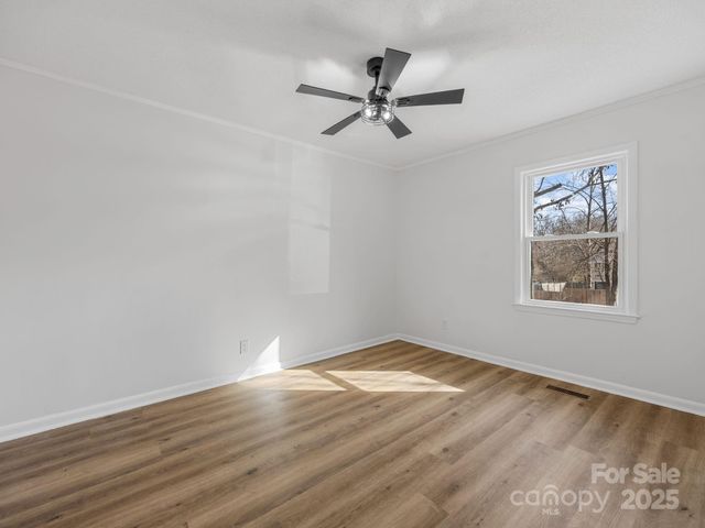 815 Peniel Road, Columbus, NC 28722