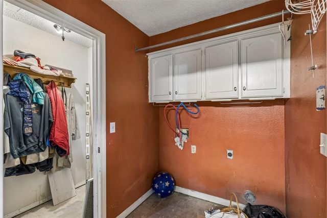 9712 Willow Wind Drive, Midwest City, OK 73130