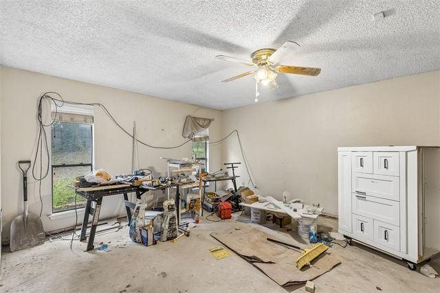 9712 Willow Wind Drive, Midwest City, OK 73130