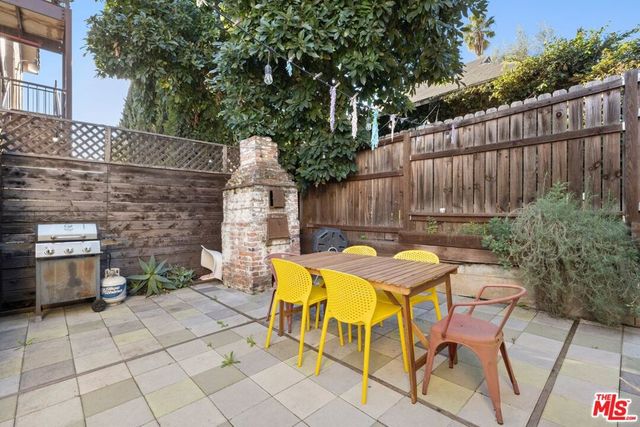 1515 Echo Park Avenue, Los Angeles, CA 90026