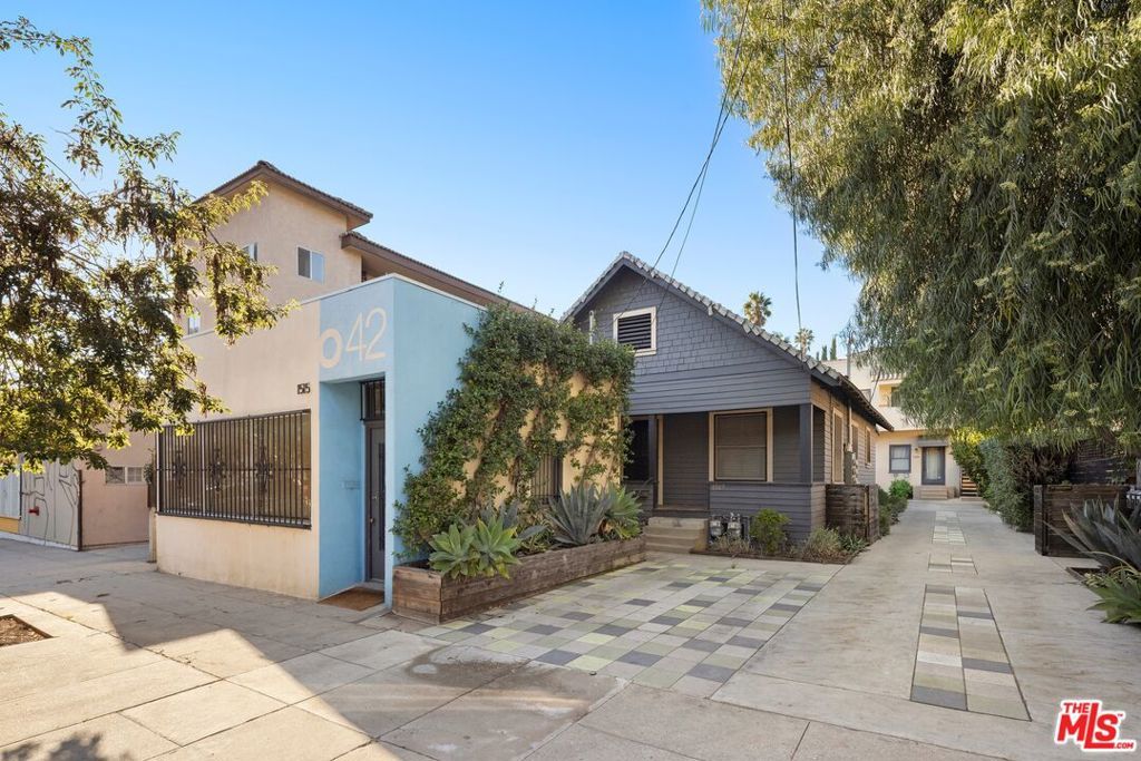 1515 Echo Park Avenue, Los Angeles, CA 90026
