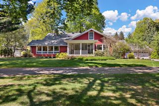 2305 Warner Drive, Park Twp, MI 49424