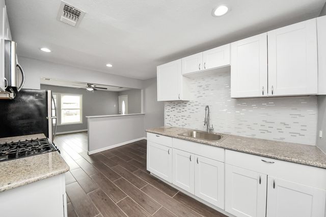 6606 Force Street, Houston, TX 77020