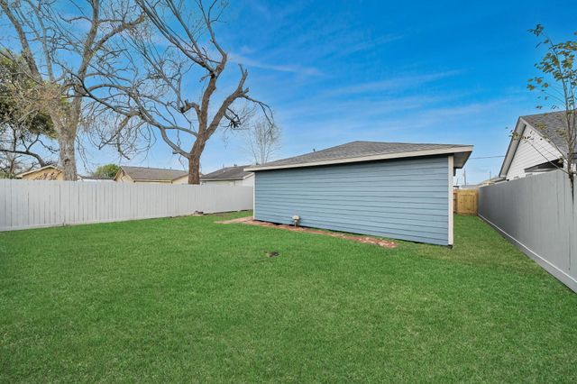 6606 Force Street, Houston, TX 77020