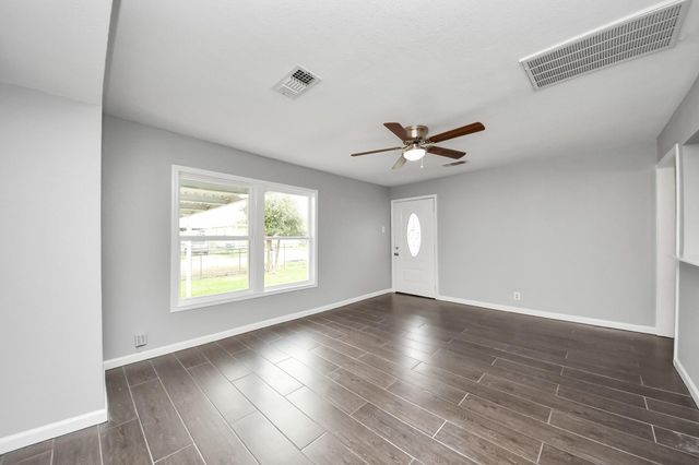 6606 Force Street, Houston, TX 77020