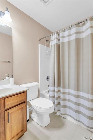 419 Dames Park Drive, O'fallon, MO 63366