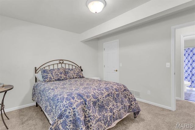 419 Dames Park Drive, O'fallon, MO 63366