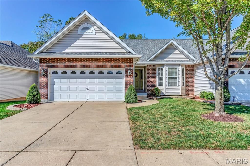 419 Dames Park Drive, O'fallon, MO 63366