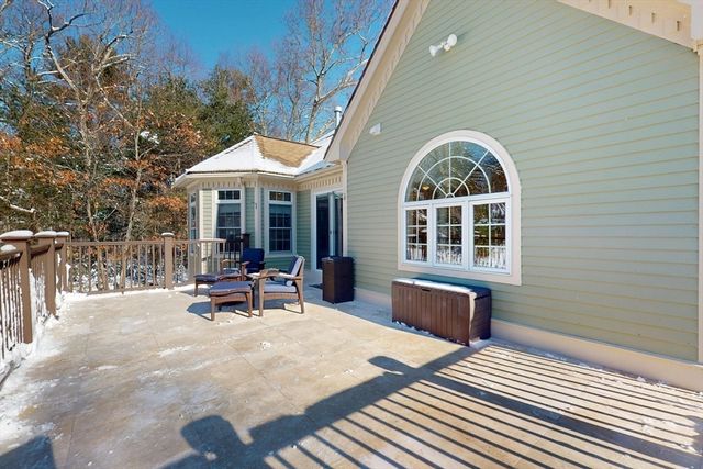 26 Dover Drive, Walpole, MA 02081