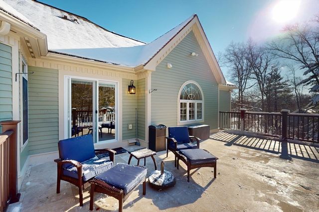 26 Dover Drive, Walpole, MA 02081