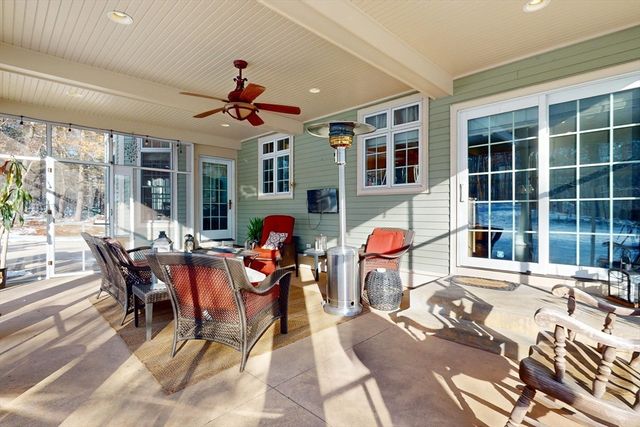 26 Dover Drive, Walpole, MA 02081