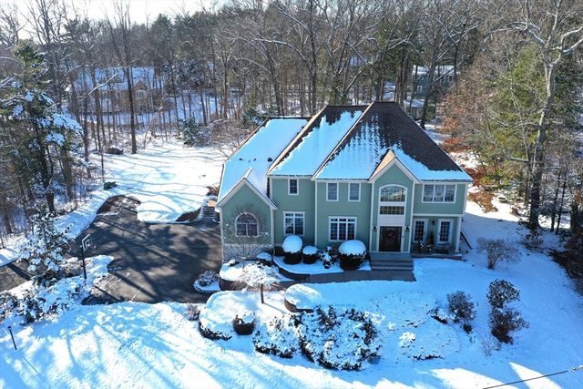26 Dover Drive, Walpole, MA 02081