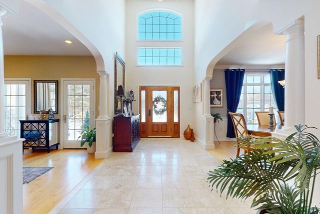 26 Dover Drive, Walpole, MA 02081