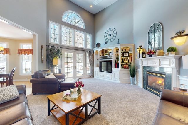 26 Dover Drive, Walpole, MA 02081