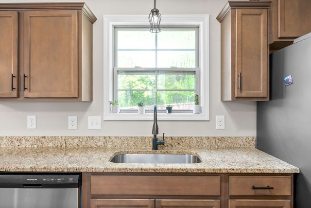 177 Bonnell Dr, Clarksville, TN 37042