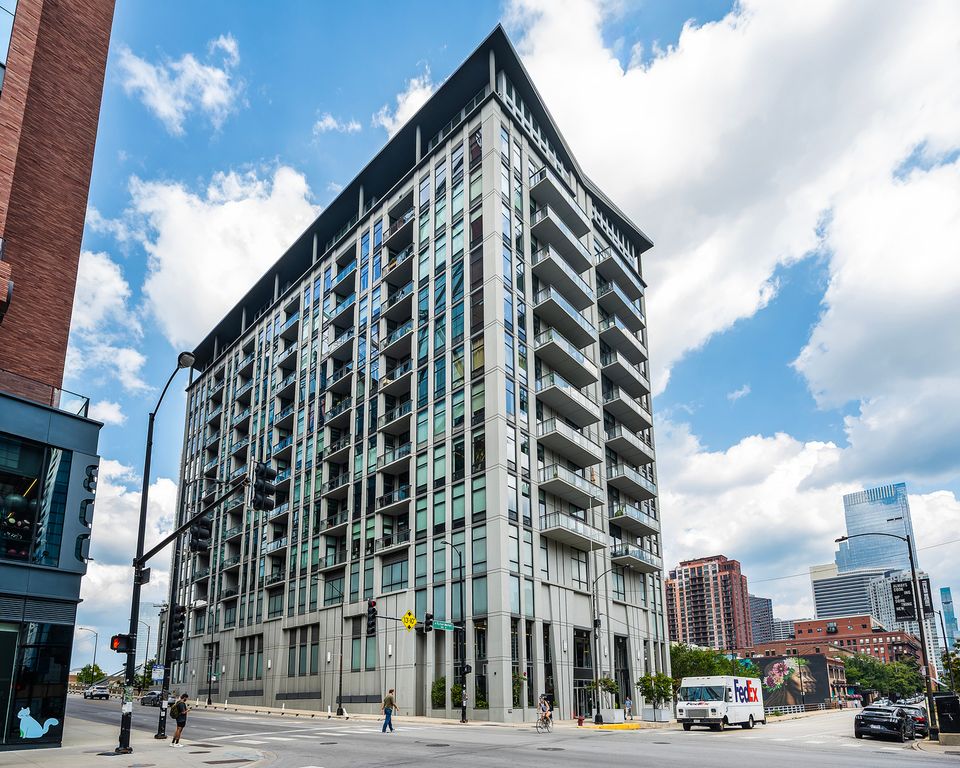 740 W Fulton Street 1212, Chicago, IL 60661 — exterior