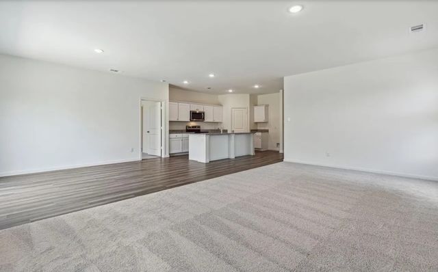 1664 Hossler Trail, Fort Worth, TX 76052