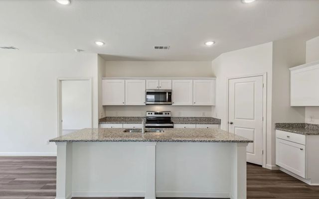 1664 Hossler Trail, Fort Worth, TX 76052