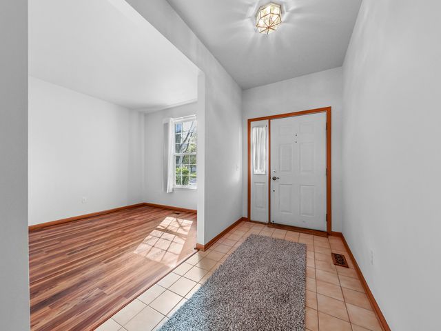 1566 Benzie Circle, Romeoville, IL 60446