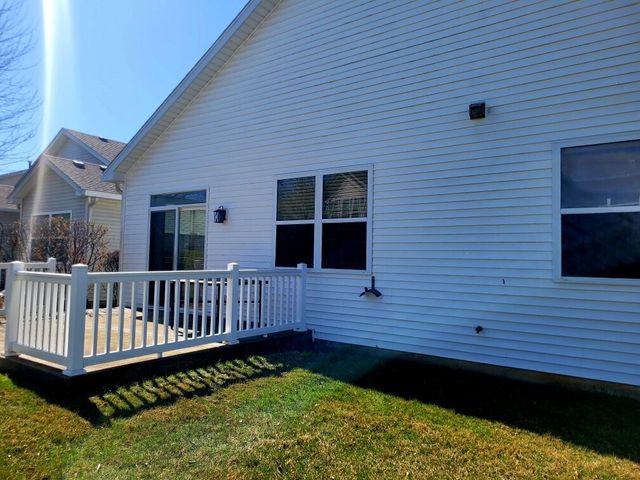 1566 Benzie Circle, Romeoville, IL 60446