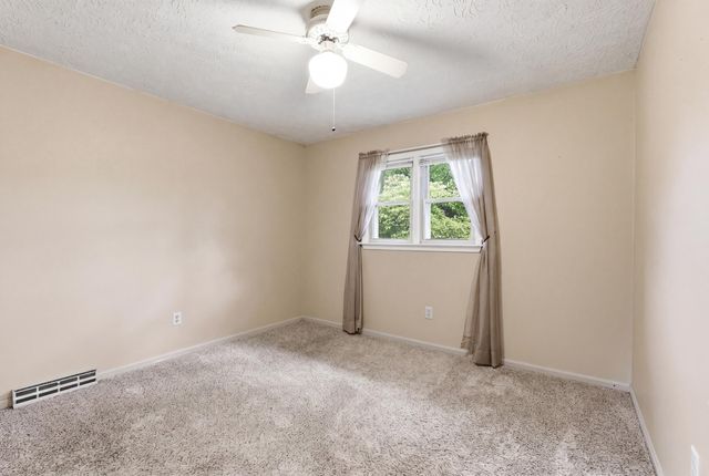 115 Meade Drive, Irvine, KY 40336
