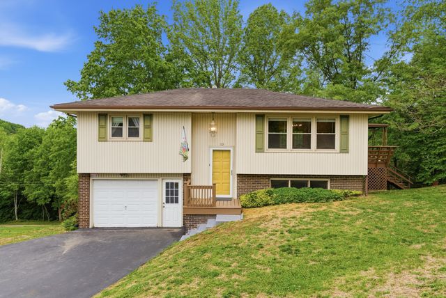 115 Meade Drive, Irvine, KY 40336