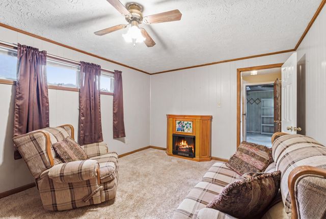 115 Meade Drive, Irvine, KY 40336
