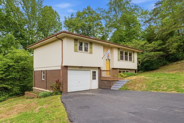 115 Meade Drive, Irvine, KY 40336