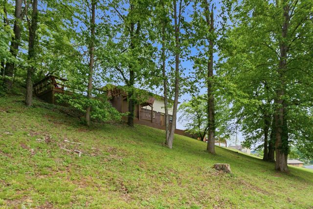 115 Meade Drive, Irvine, KY 40336