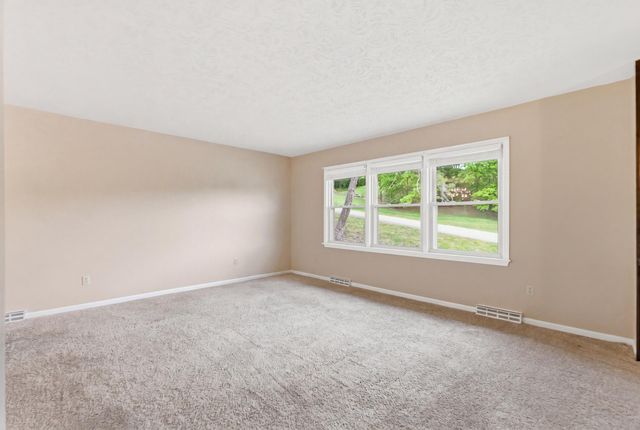 115 Meade Drive, Irvine, KY 40336