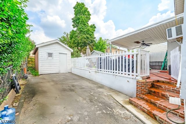 1329 Camden Ct, Union Twp., NJ 07083