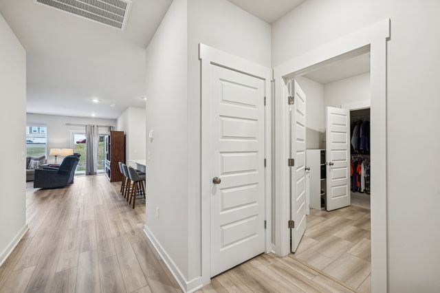 5043 Mifford Dr, Smyrna, TN 37167