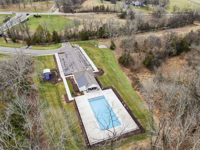 5043 Mifford Dr, Smyrna, TN 37167