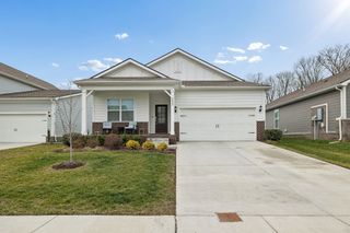 5043 Mifford Dr, Smyrna, TN 37167