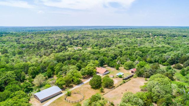 298 Jenkins. RD, Cedar Creek, TX 78612