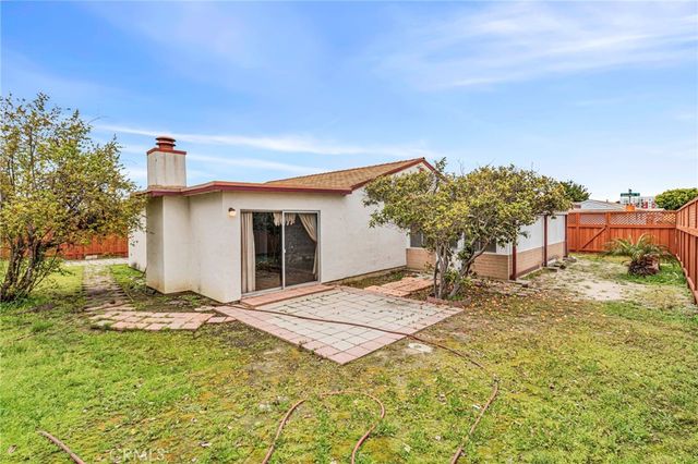 1454 Greycourt, San Diego, CA 92114