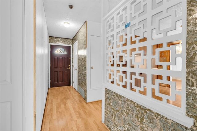 1454 Greycourt, San Diego, CA 92114