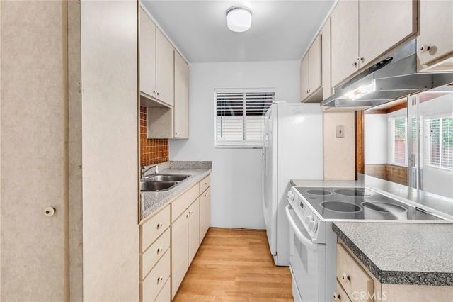 1454 Greycourt, San Diego, CA 92114