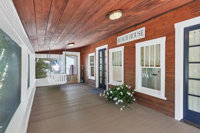 2913 GULF DRIVE, Holmes Beach, FL 34217