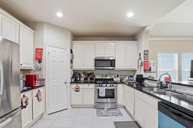 7243 Foxtail Meadow Court, Humble, TX 77338